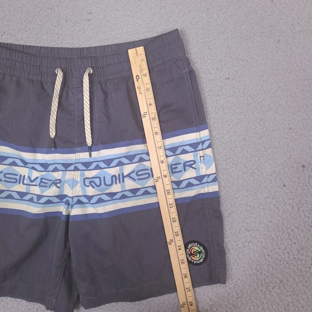 Quiksilver Swim Trunks Shorts Youth Boys XL‎ (16) 28-Waist Surf Beach Logo